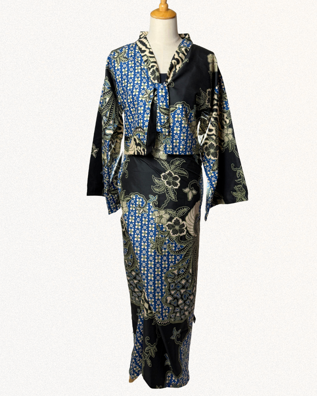 Pareo Skirt & Aien Cardigan - Blue Lagoon