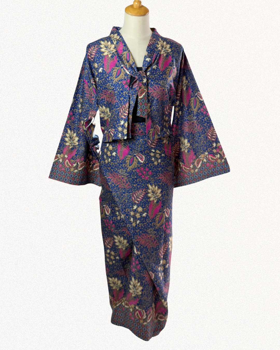 Pareo Skirt & Aien Cardigan - Regal Purple